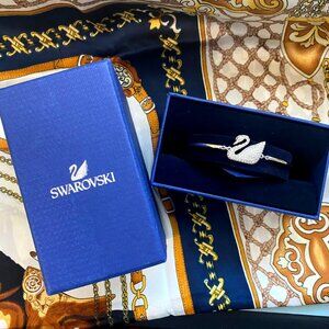 NWT Swarovski Swan Rhodium-Plated Clear Crystal Pave, Authentic Bangle